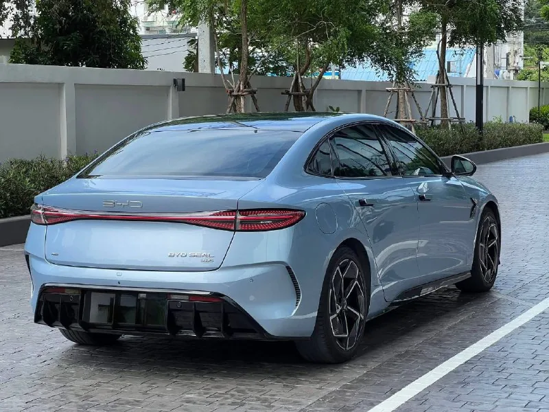 BYD Seal AWD 4