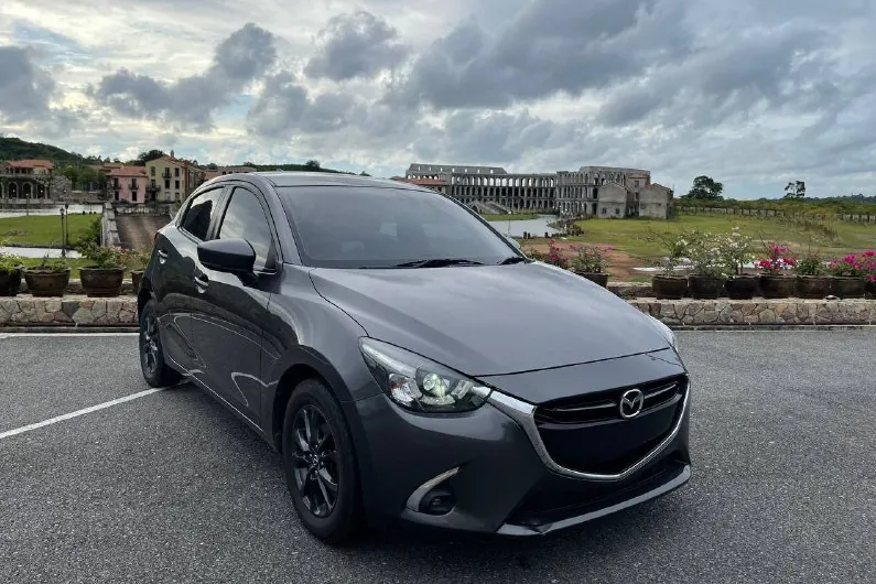 Mazda 2