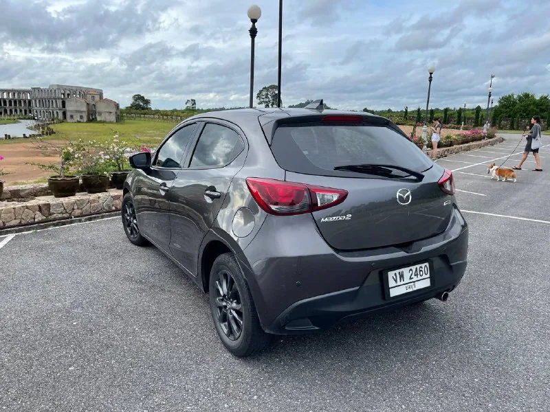 Mazda 2 2