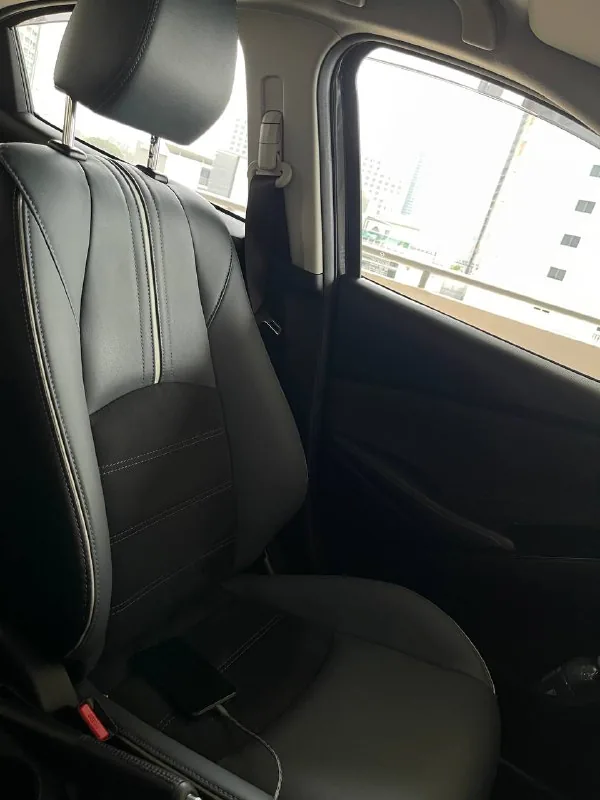Mazda 2 6