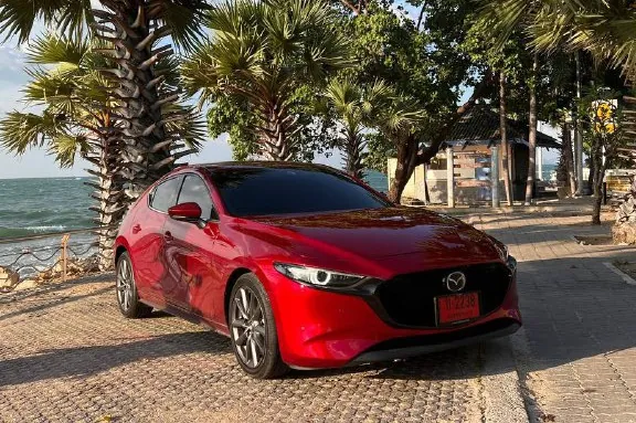 Mazda 3 (2.0)