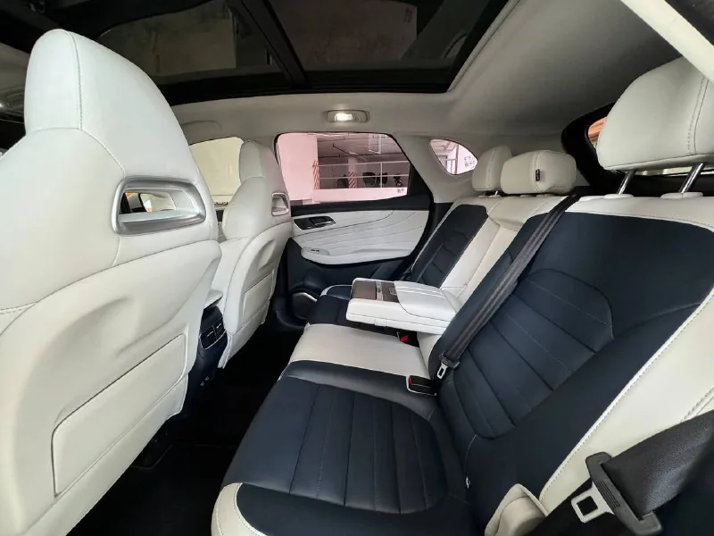 MG HS PHEV 5