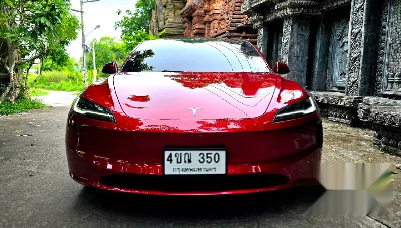 Tesla Model 3 RWD 2