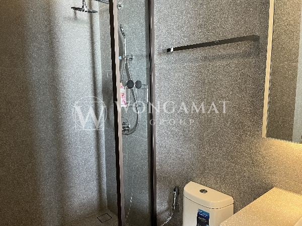 2-комнатная комната Arom Wongamat — 4