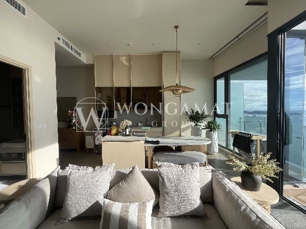 2 ห้องนอน Arom Wongamat