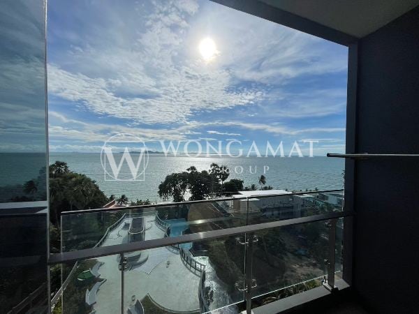 1-Bedroom-Arom Wongamat — 2