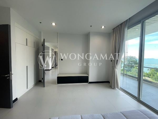 3-Bedroom-The Cove Wongamat — 13
