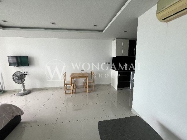 Студия Wongamat Tower — 4