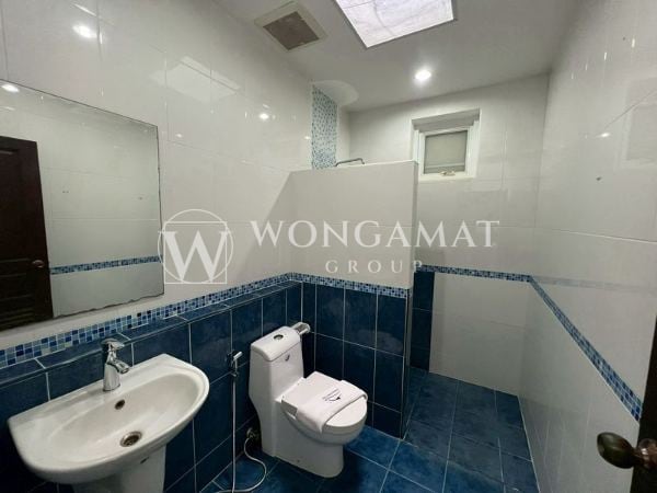 5 Schlafzimmer – Palm De Jomtien Villa — 20