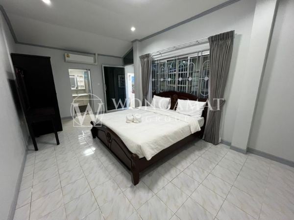 3 Schlafzimmer – 5Bathrooms-Miami Pool Villa View Point — 11