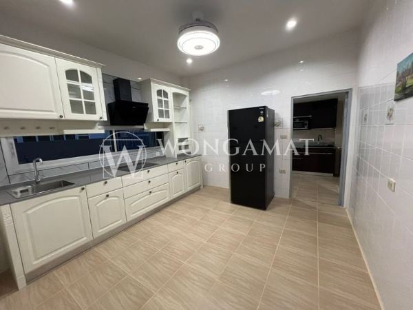 3 Schlafzimmer – 5Bathrooms-Miami Pool Villa View Point — 18