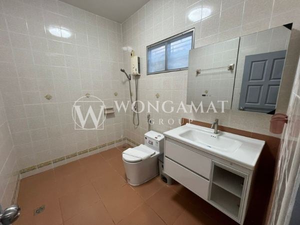 3 Schlafzimmer – 5Bathrooms-Miami Pool Villa View Point — 9