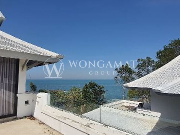5 卧室 - 海滩别墅在 Wongamat — 13